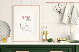Aranżacja kuchni z plakatem przedstawiajacym zarys twarzy kobiety opartej na dłoni z napisem Espresso yourself